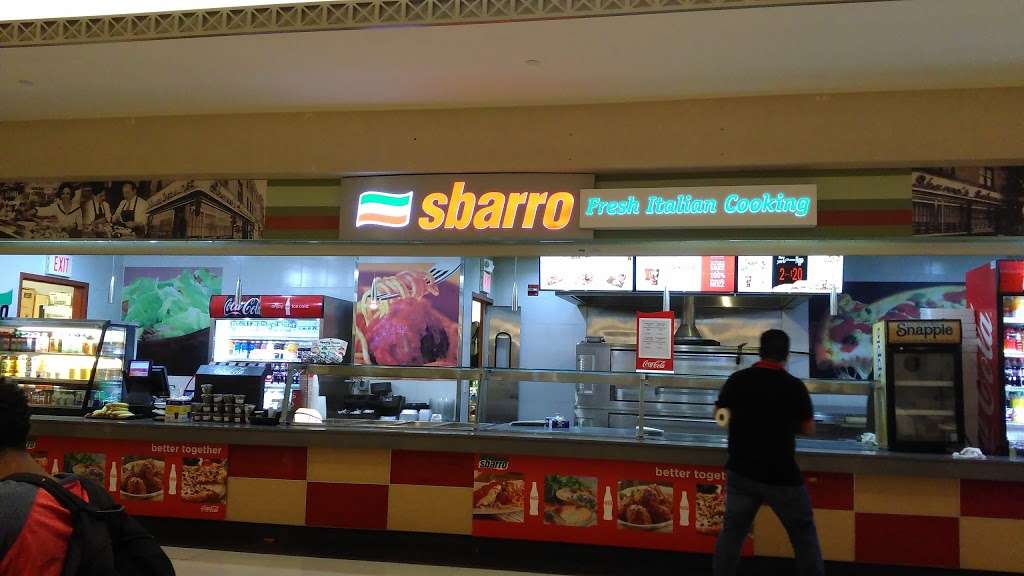 Sbarro | 100 Laurel Hill Dr #716, Secaucus, NJ 07094, USA | Phone: (201) 398-6845