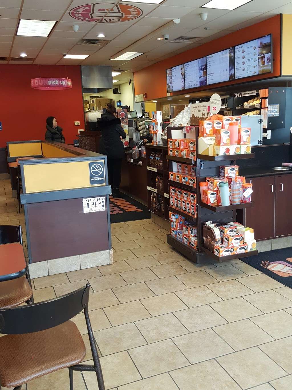 Dunkin Donuts | 5 PA-611, Bartonsville, PA 18321, USA | Phone: (570) 422-6968