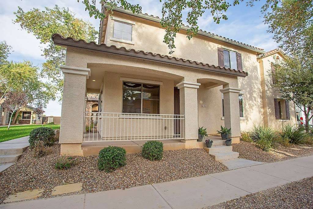 Lisa Miller, REALTOR - Property for You Realty | 9051 W Kelton Ln Suite 2, Peoria, AZ 85382, United States | Phone: (623) 326-9261