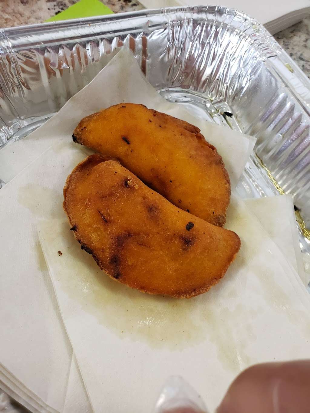 Js Empanadas | 111 NJ-35, Cliffwood, NJ 07721, USA | Phone: (347) 545-1928