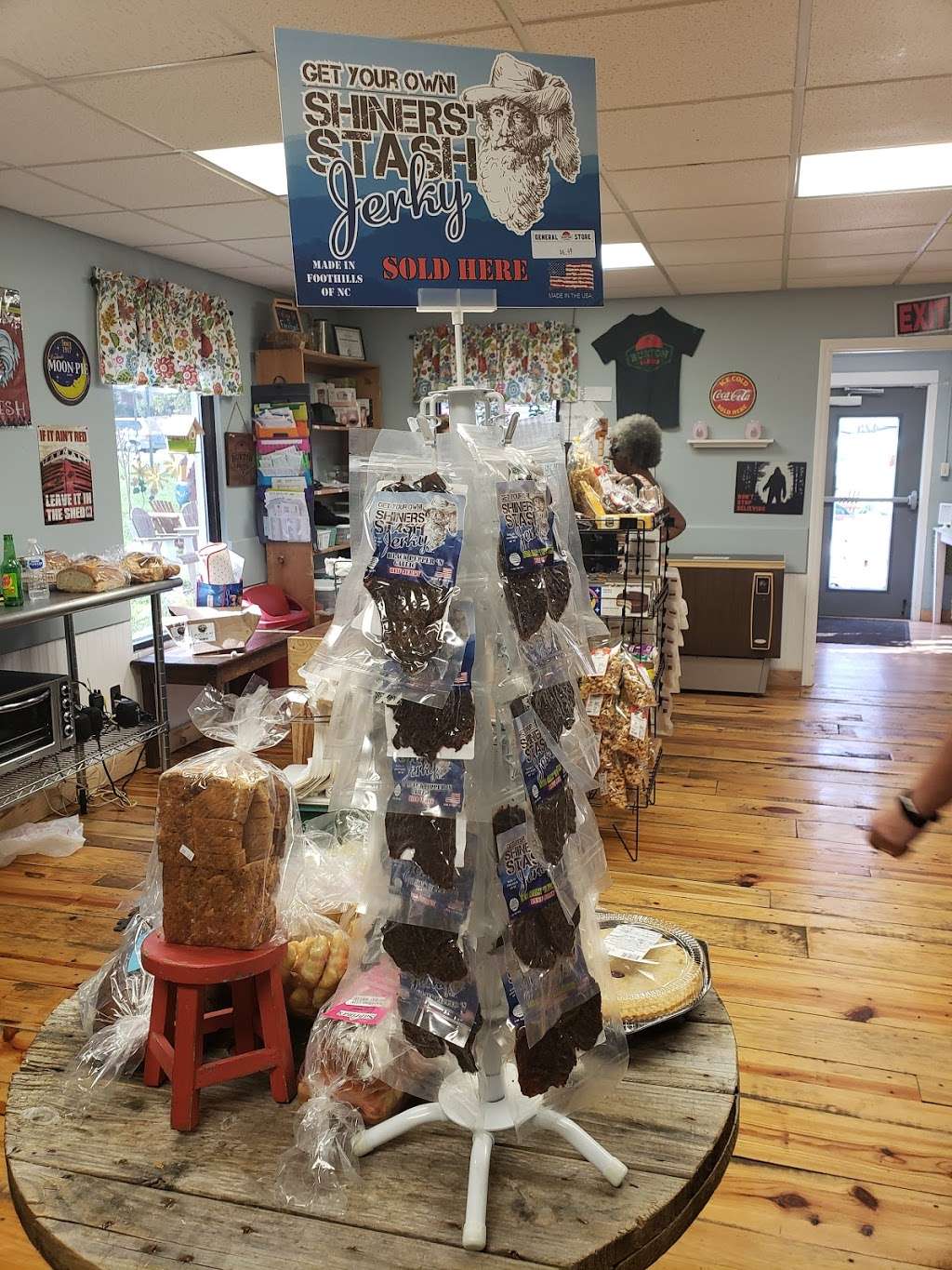 Burton Farms General Store | 425 Conover Blvd W, Conover, NC 28613, USA | Phone: (704) 325-3838