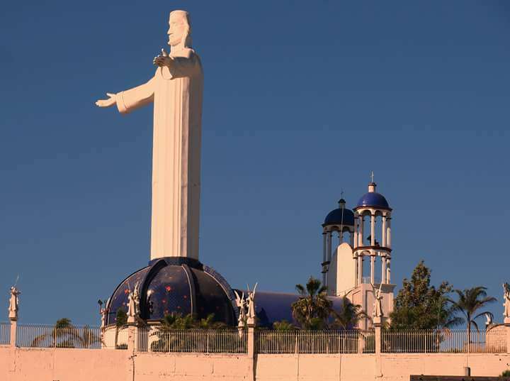 El Cristo De Tijuana (iglesia Cristo Rey) | Av de los Insurgentes 4988, Los Alamos, 22110 Tijuana, B.C., Mexico