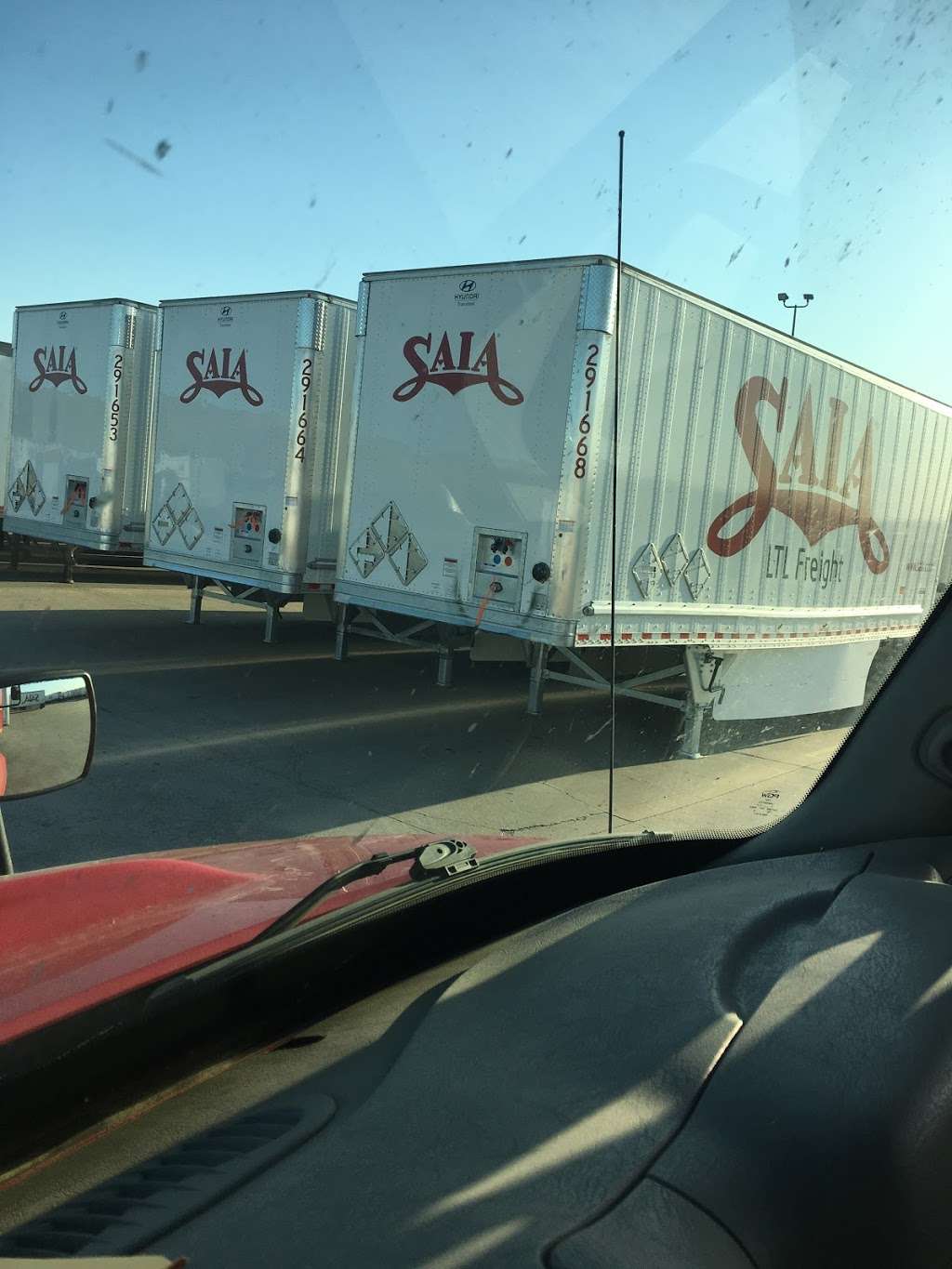 Saia LTL Freight | 4356 Singleton Blvd, Dallas, TX 75212, USA | Phone: (214) 267-4100