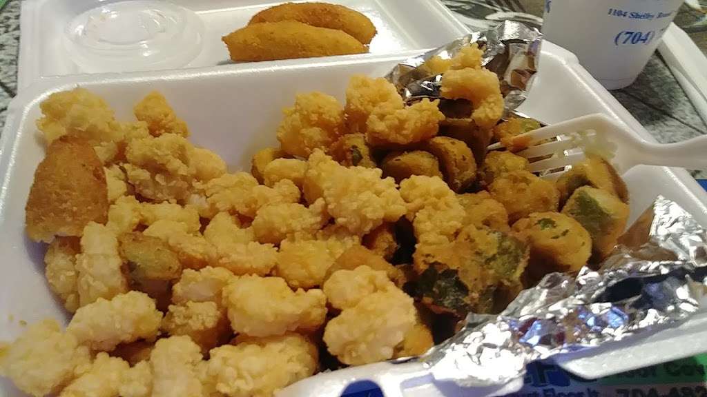 Loves Fish Box | 1104 Shelby Rd, Kings Mountain, NC 28086, USA | Phone: (704) 739-4036