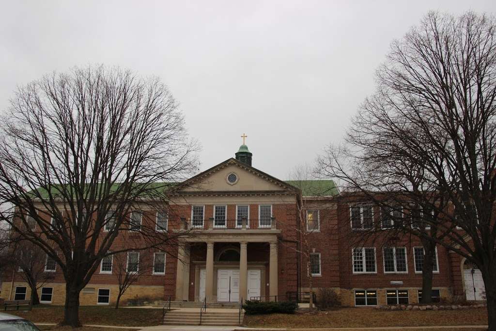 Christ King School | 2646 N Swan Blvd, Wauwatosa, WI 53226, USA | Phone: (414) 258-4160