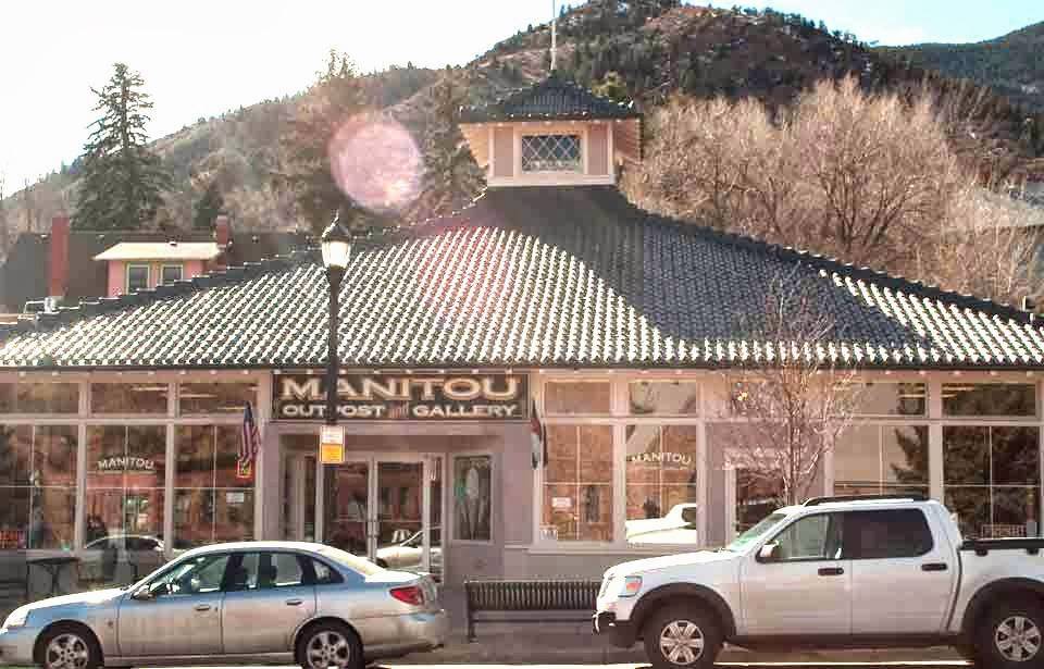 Manitou Outpost | 807 Manitou Ave, Manitou Springs, CO 80829, USA | Phone: (719) 685-5026