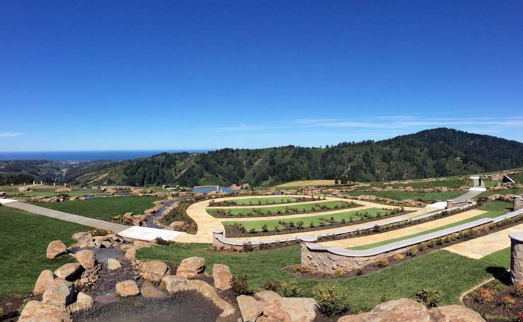 Skylawn Memorial Park | Hwy. 92 at, Skyline Blvd, San Mateo, CA 94402, USA | Phone: (650) 227-3142