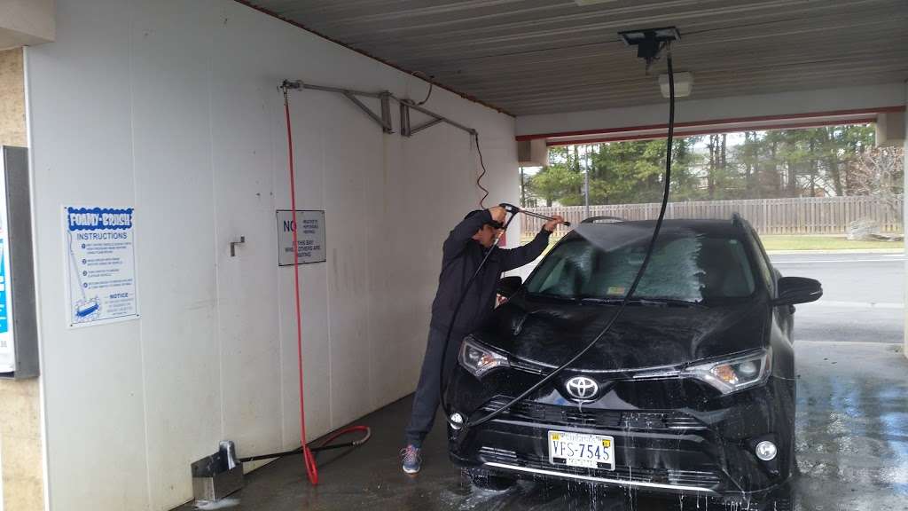 Petersons Soft Cloth Car Wash | 2833 Valley Ave, Winchester, VA 22601, USA | Phone: (540) 662-4449