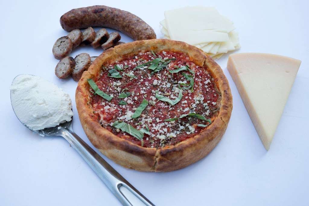 Fromans Chicago Deep Dish Pizza | 1523 S Bundy Dr, Los Angeles, CA 90025, USA | Phone: (424) 369-5600