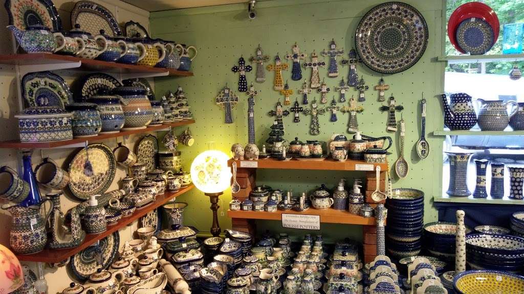 Holley Ross Pottery | 167 PA-191, Cresco, PA 18326, USA | Phone: (570) 676-3248