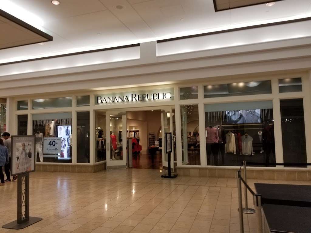 Banana Republic | 2584 E Sunrise Blvd, Fort Lauderdale, FL 33304, USA | Phone: (954) 564-5880