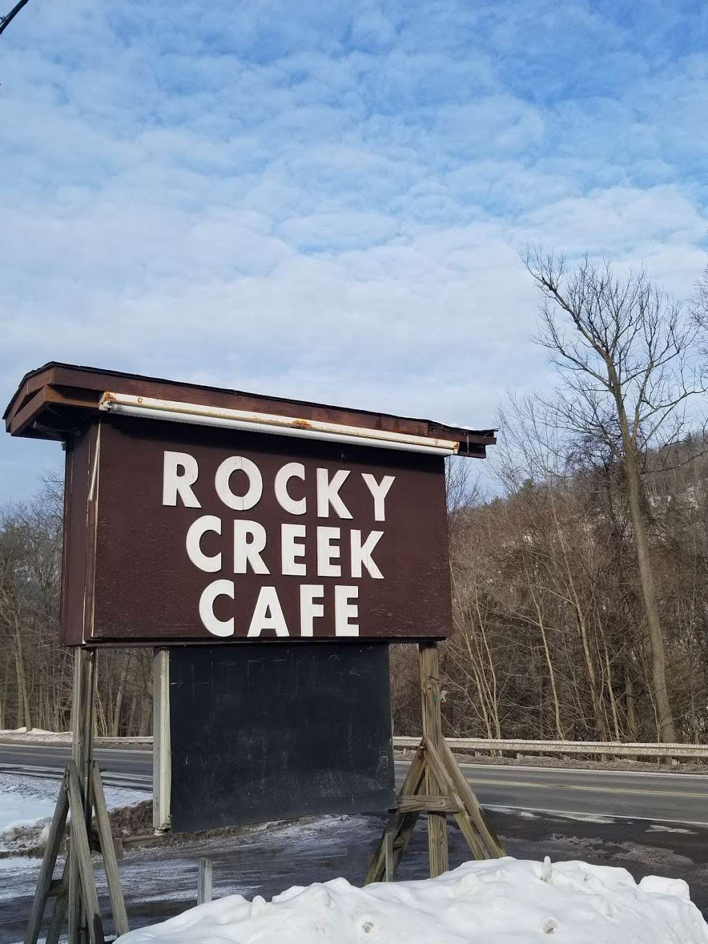 Rocky Creek Cafe | 2325 PA-29, Monroe, PA 18657, USA | Phone: (570) 298-2069