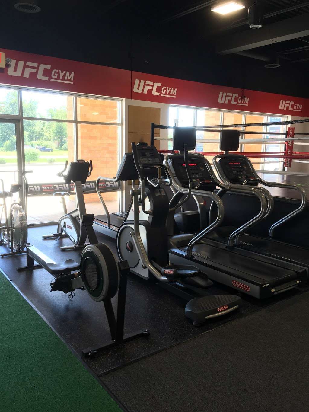 UFC GYM Merrillville | 5206 East 81st Avenue, Merrillville, IN 46410, USA | Phone: (219) 947-2269