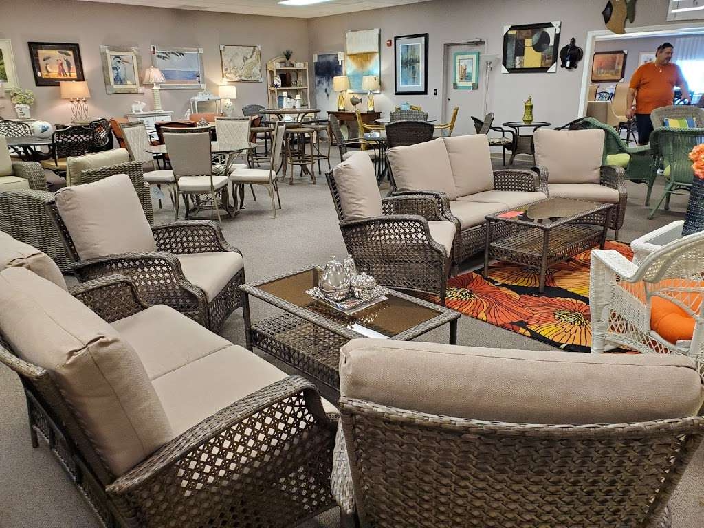 Almost Perfect Furniture and Home Décor | 15004 US-441, Summerfield, FL 34491, USA | Phone: (352) 245-0004