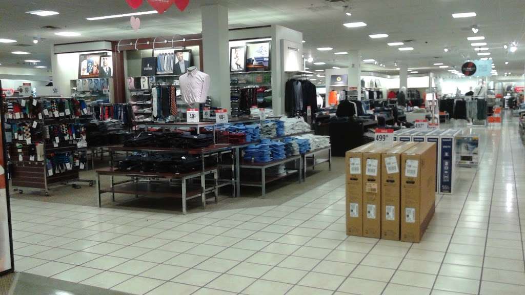 JCPenney | 1100 Ogden Ave, Montgomery, IL 60538, USA | Phone: (630) 851-5019