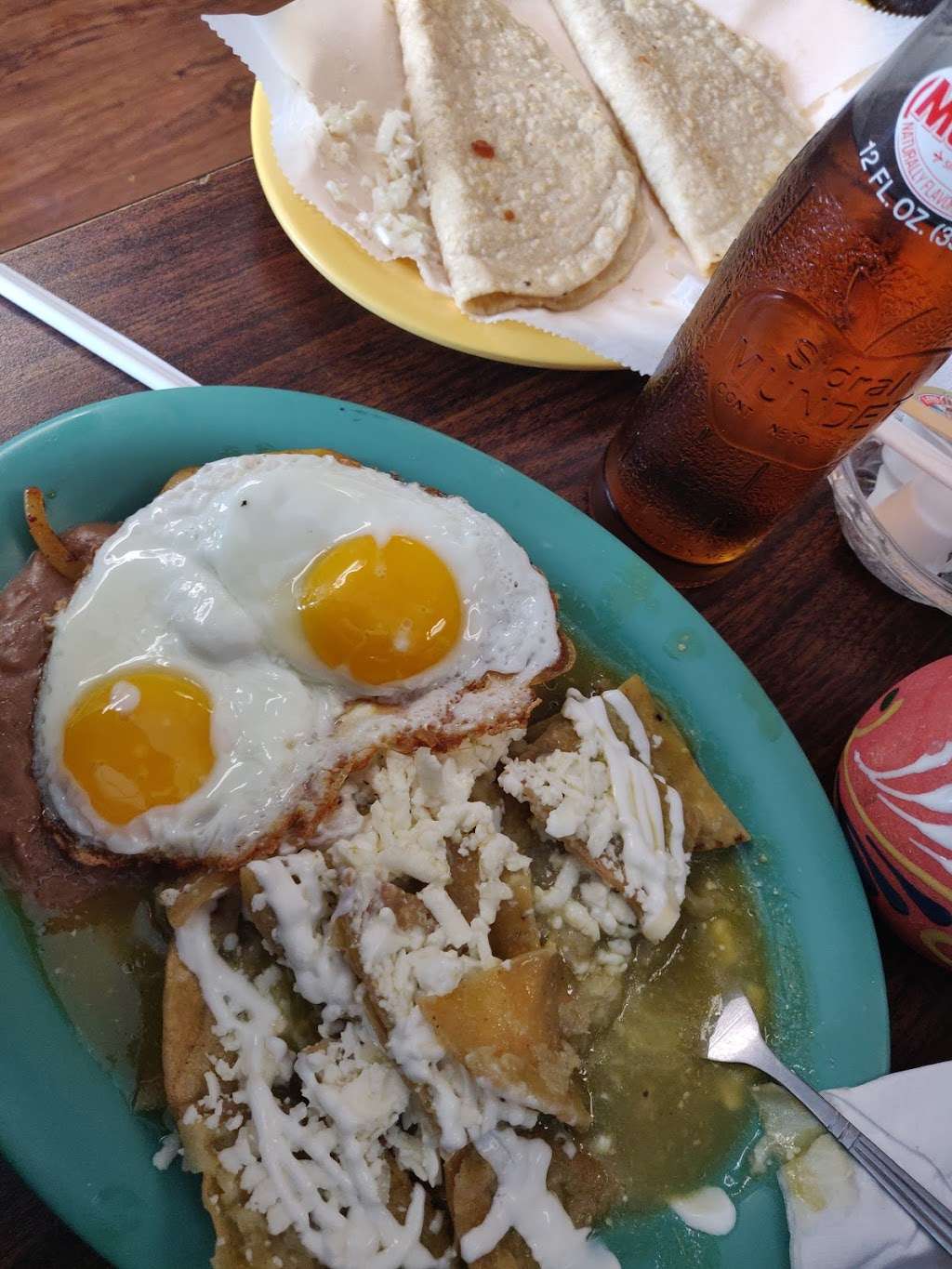 Mis Chilaquiles | 5735 W 16th St, Cicero, IL 60804, USA | Phone: (708) 477-6454