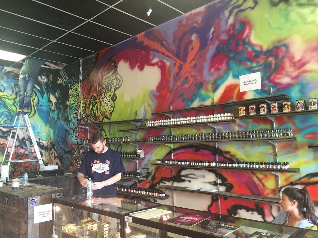 VapeN Glass | 283 Barrington Rd, Streamwood, IL 60107, USA | Phone: (630) 635-2925