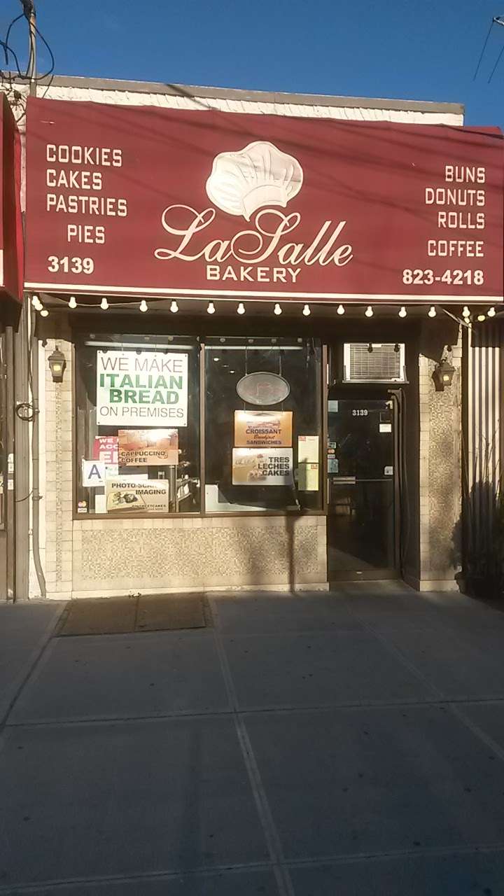 LaSalle Bakery | 5719, 3139 E Tremont Ave, Bronx, NY 10461, USA | Phone: (718) 823-4218