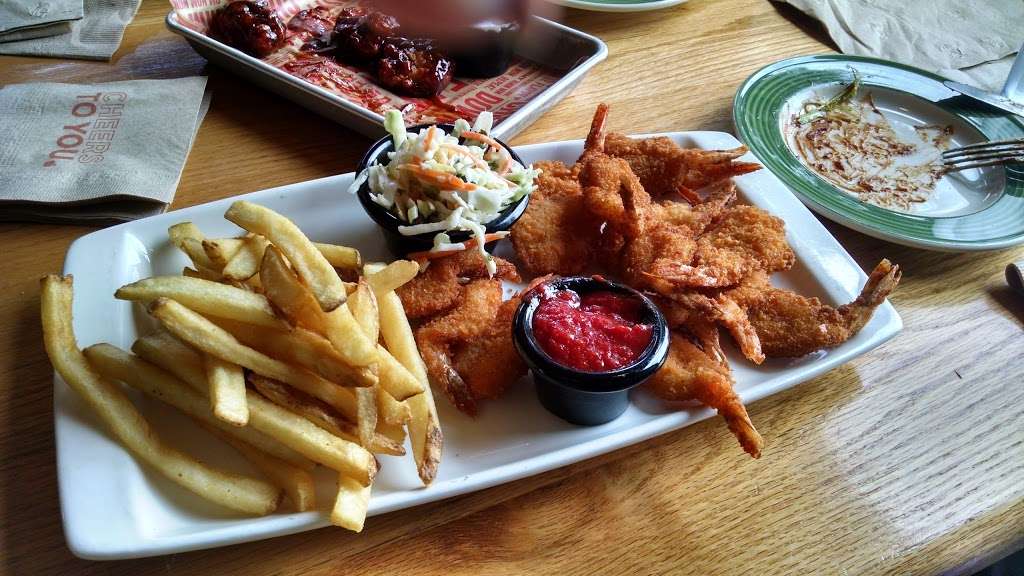 Applebees Grill + Bar | 1369 Fitzgerald Dr, Pinole, CA 94564, USA | Phone: (510) 243-0400