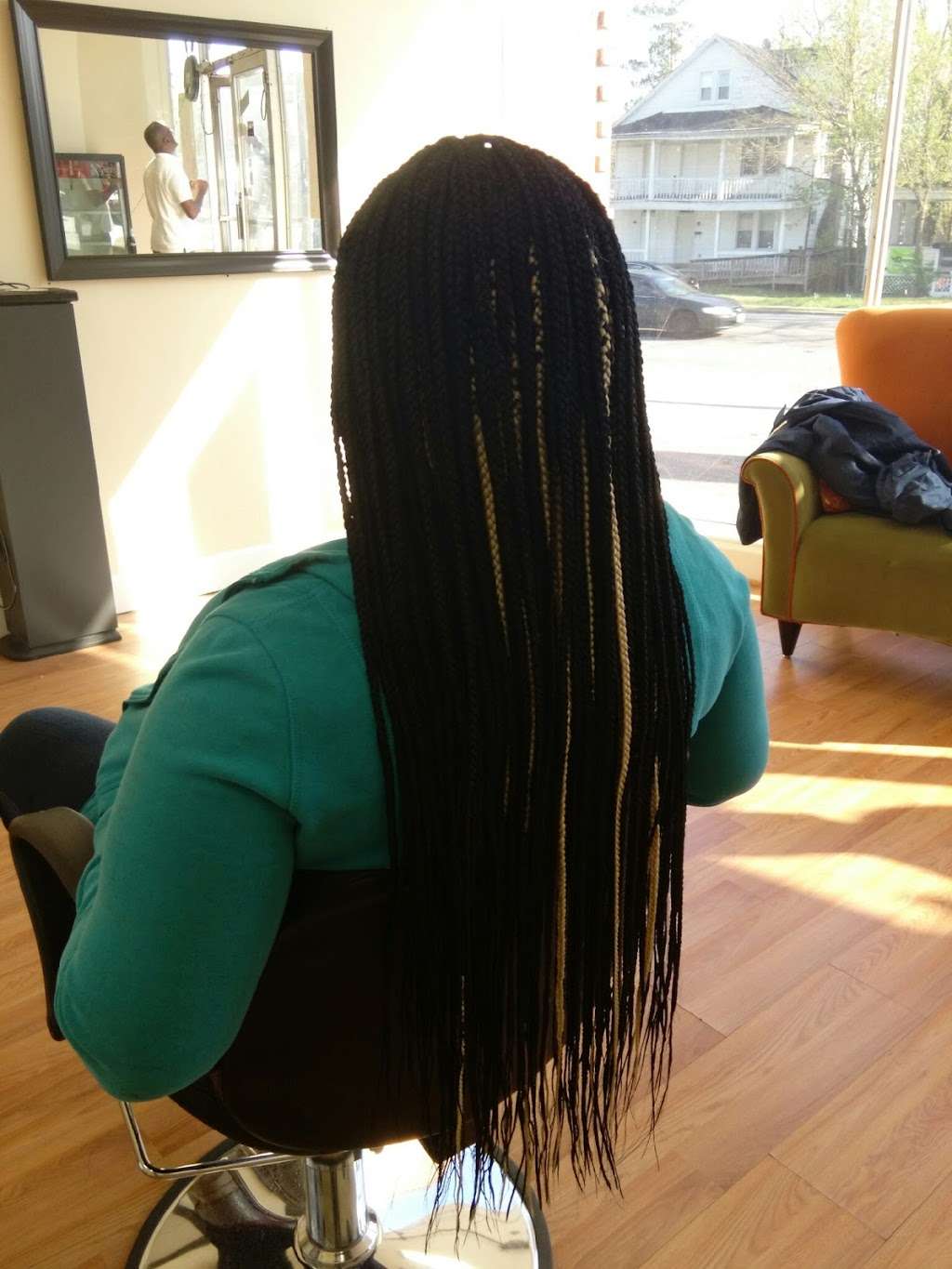 LA RACHIDA Hair Braiding and Weaving | 5006 Liberty Heights Ave, Baltimore, MD 21207, USA | Phone: (443) 763-9555