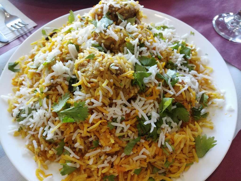 Munsalwa Pakistani & Indian | 1227 Haddonfield Berlin Rd, Voorhees Township, NJ 08043, USA | Phone: (856) 336-2789