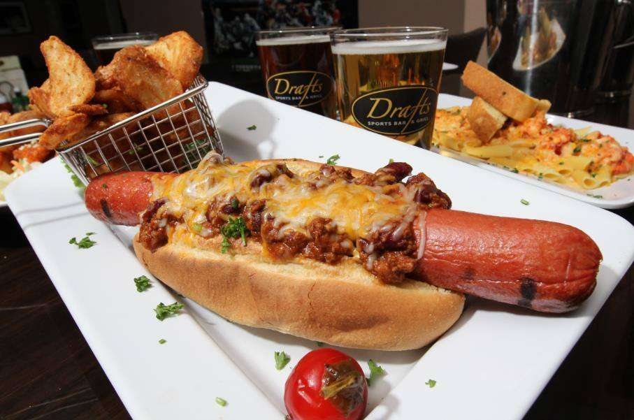 Drafts Sports Bar & Grill | 7700 Westgate Blvd, Kissimmee, FL 34747, USA | Phone: (407) 239-0510