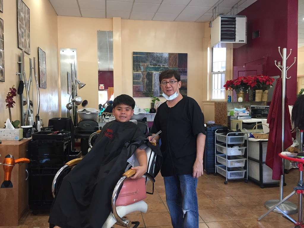 Warren unisex salon | 8 W Camden St, Hackensack, NJ 07601, USA | Phone: (201) 281-6692