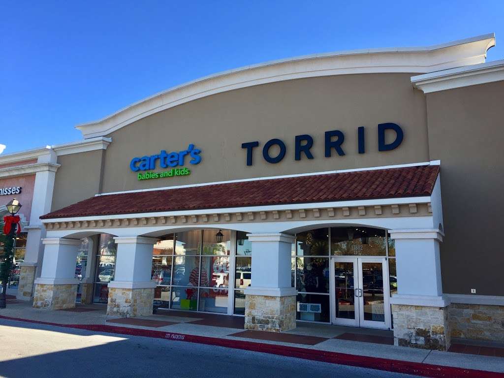 Torrid | 17503 La Cantera Pkwy Spc A, San Antonio, TX 78257, USA | Phone: (210) 641-2116