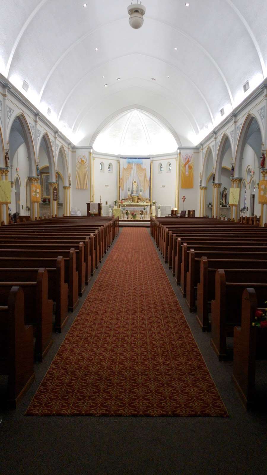 Blessed Sacrament Catholic Church | 4015 Sherman St, Houston, TX 77003, USA | Phone: (713) 224-5291