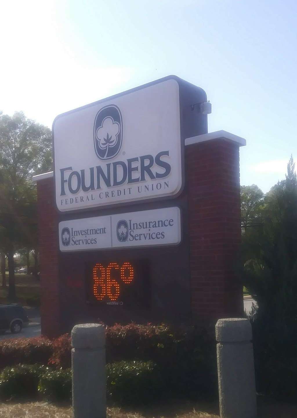 Founders Federal Credit Union | 607 N Main St, Lancaster, SC 29720, USA | Phone: (800) 845-1614