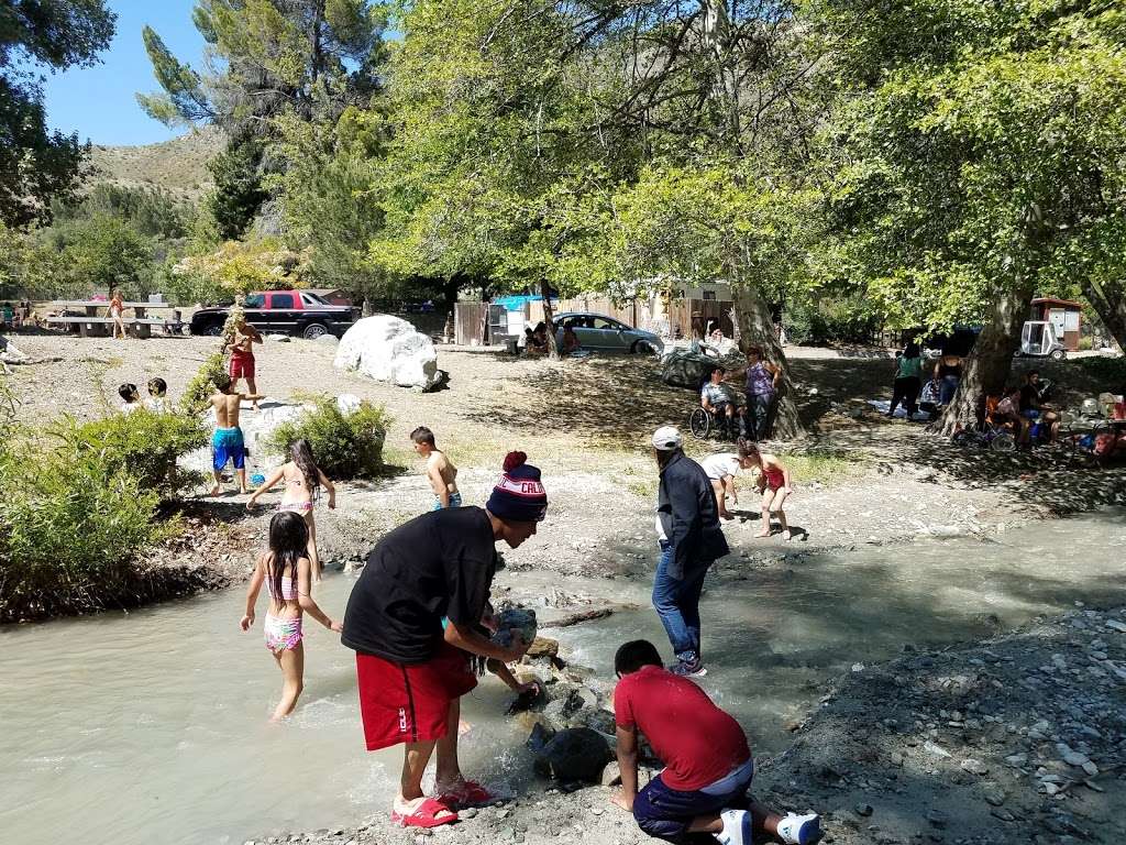 Applewhite Picnic Area | 490 Lytle Creek Rd, Lytle Creek, CA 92358, USA | Phone: (909) 382-2851