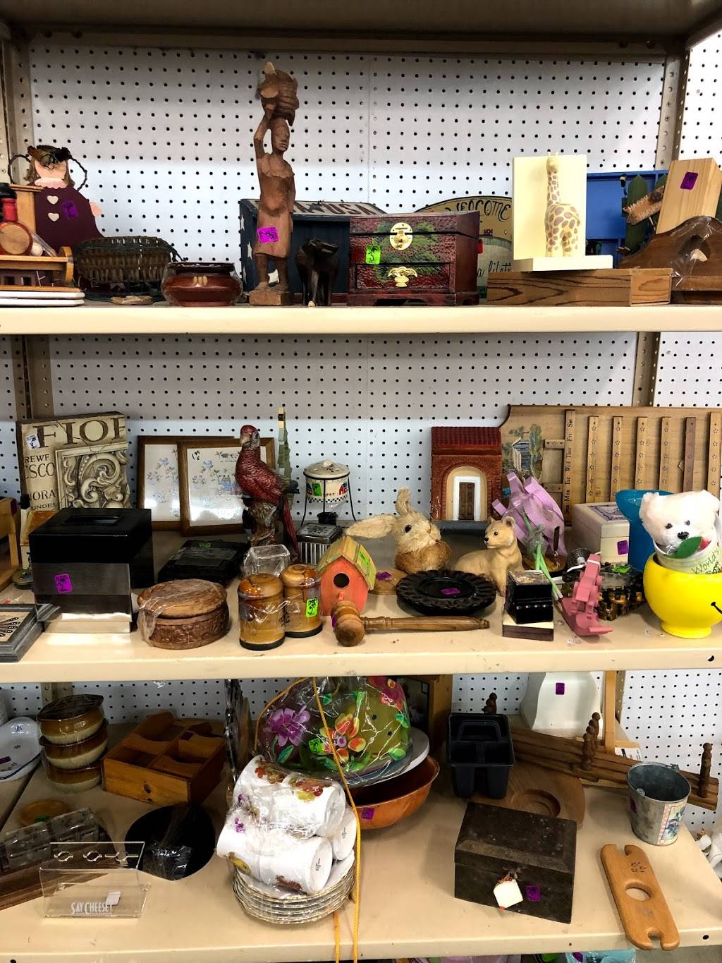 American Thrift Store Hollywood | 330 S State Rd 7, Hollywood, FL 33023, USA | Phone: (954) 962-4983