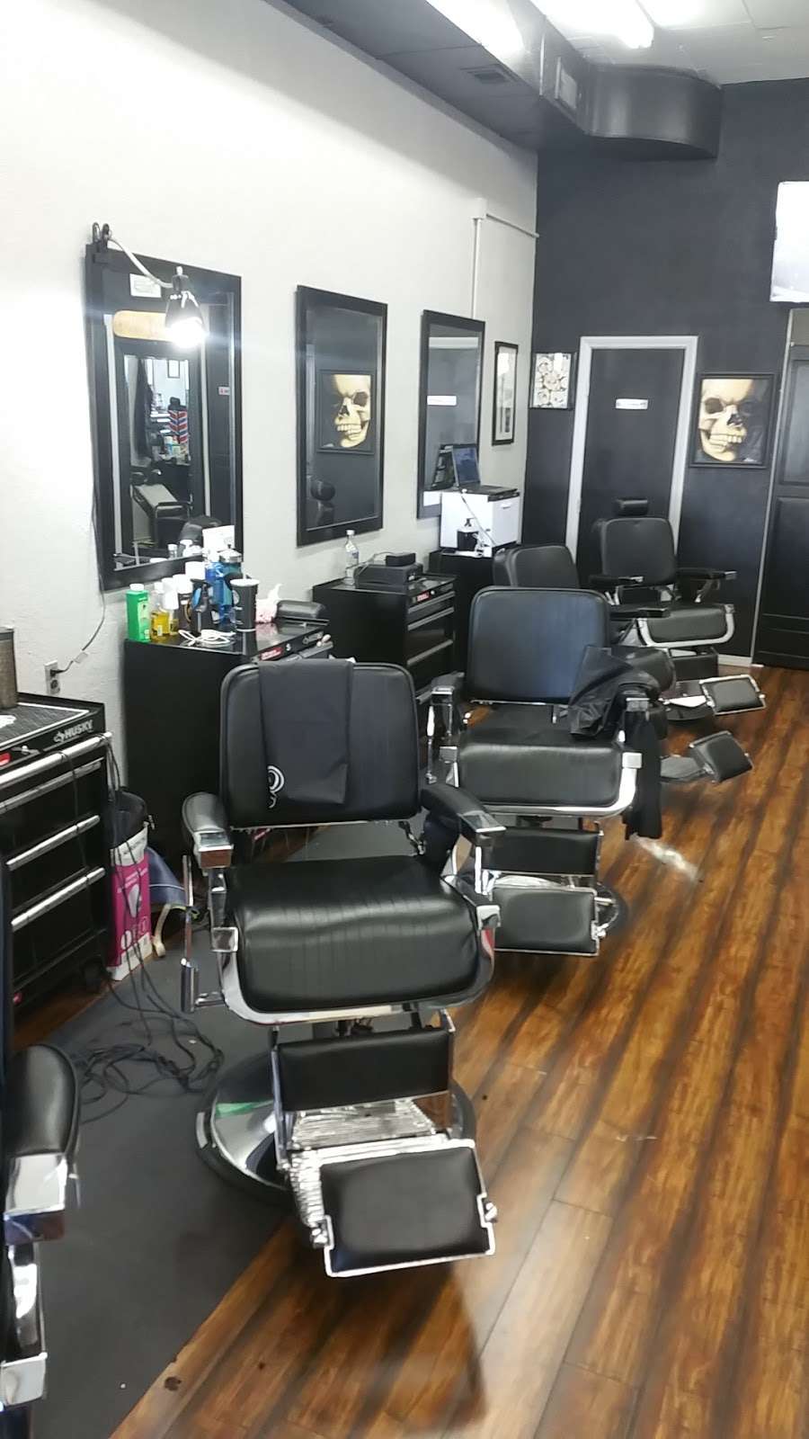 Ontarios HOMETOWN Barbershop | 415 N Euclid Ave, Ontario, CA 91762, USA | Phone: (909) 251-1687