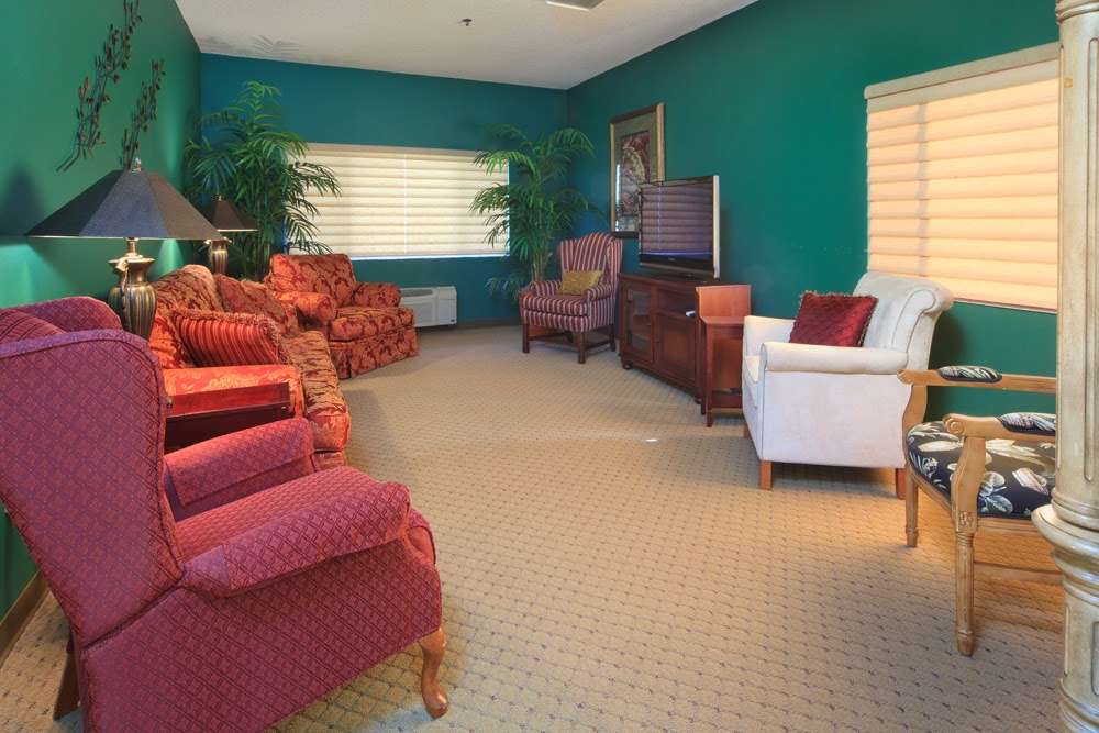 Wellsprings Residence - Assisted Living Facility | 700 E Welch Rd, Apopka, FL 32712, USA | Phone: (407) 880-8020
