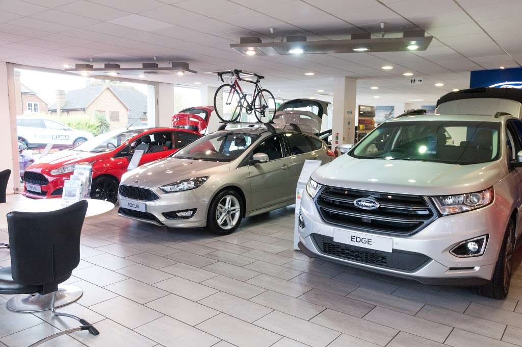 Essex Ford – Billericay | Western Rd, Billericay CM12 9ET, UK | Phone: 01277 652242