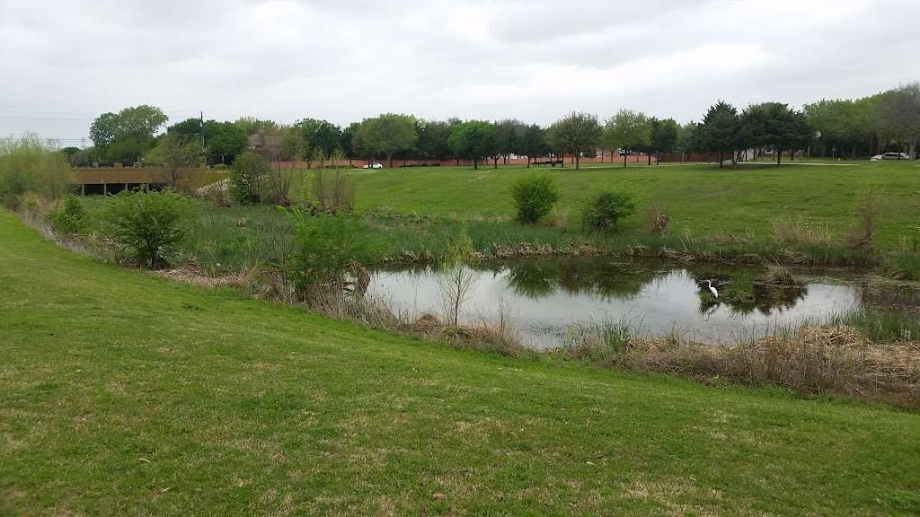 Timber Creek Park | 1717 W Rosemeade Pkwy, Carrollton, TX 75007, USA | Phone: (972) 466-3080