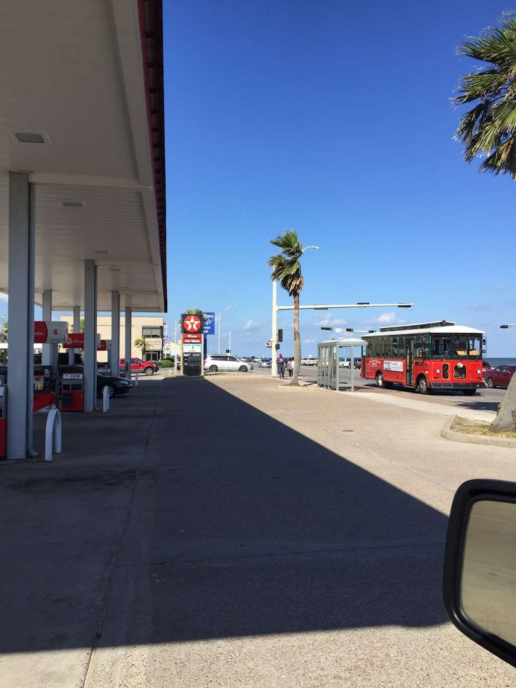 Texaco Galveston | 4502 Seawall Blvd, Galveston, TX 77551, USA | Phone: (409) 763-4549