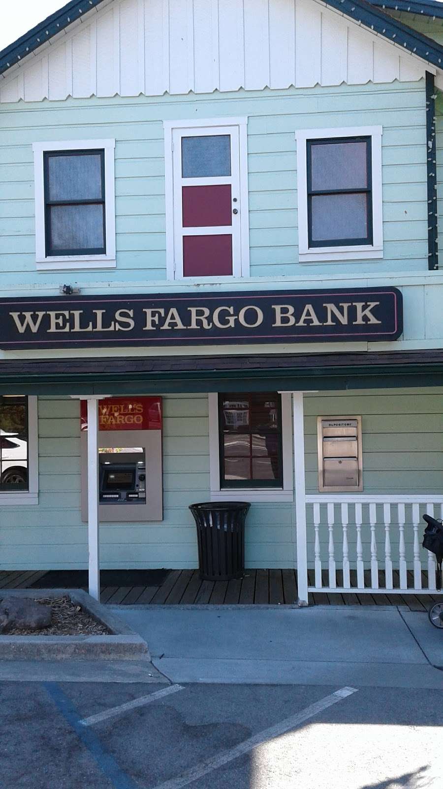 Wells Fargo Bank | 2925 Woodside Rd, Woodside, CA 94062, USA | Phone: (650) 855-7769