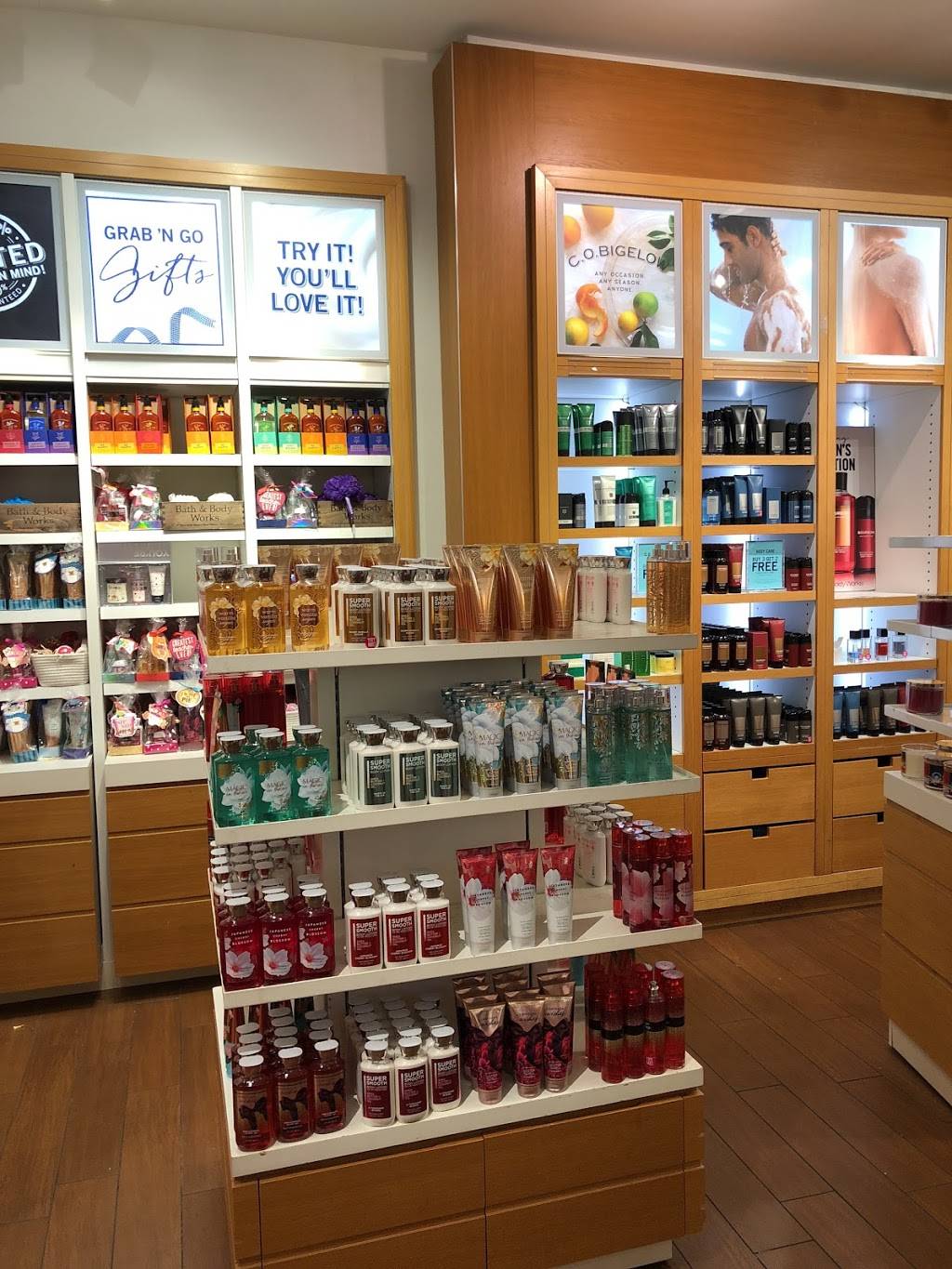 Bath & Body Works | 8073 CITRUS PARK, TOWN CENTER, Tampa, FL 33625, USA | Phone: (813) 926-0946