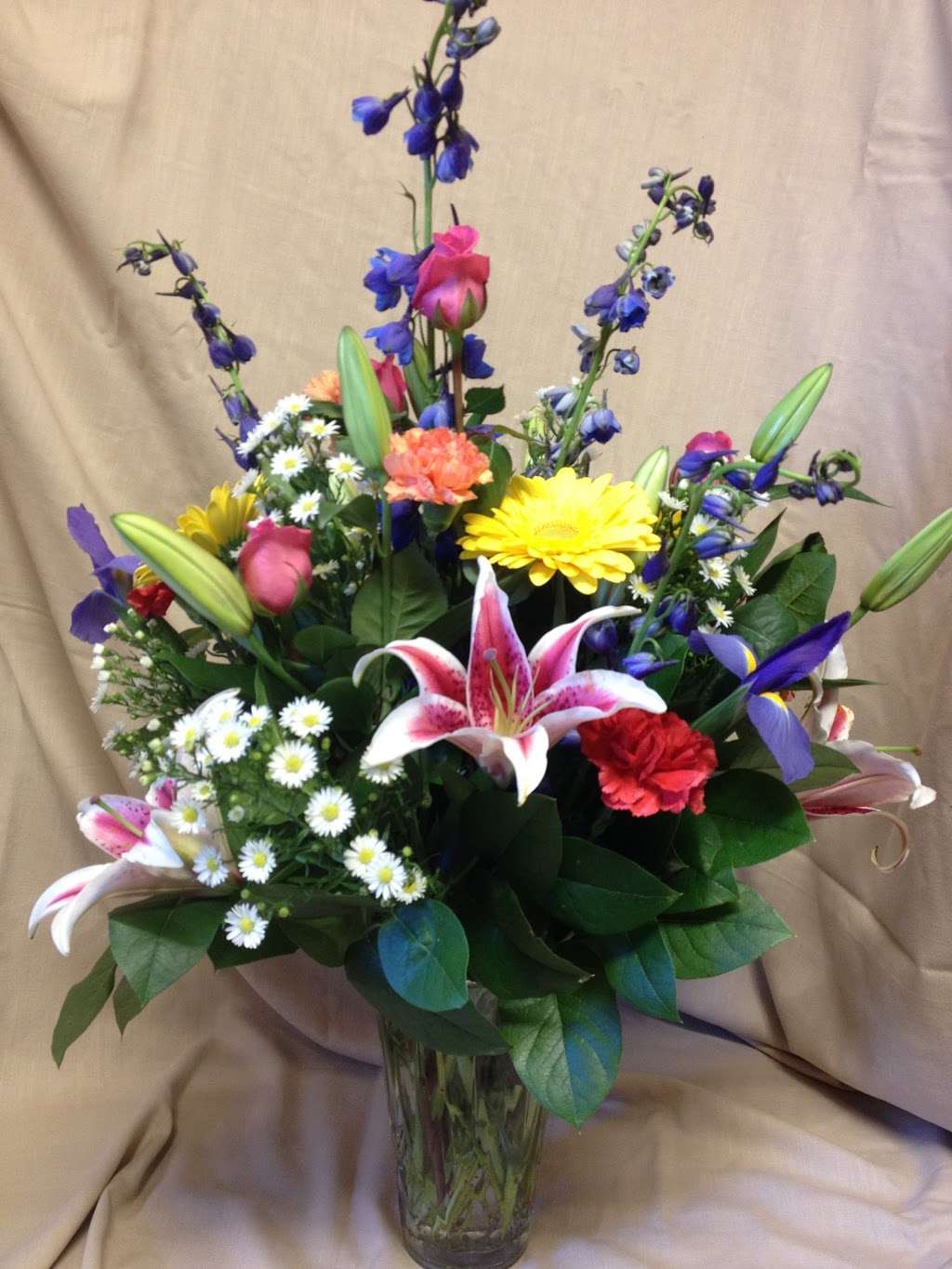 Cossairt Florist | 139 W Boggstown Rd, Shelbyville, IN 46176, USA | Phone: (317) 398-9316