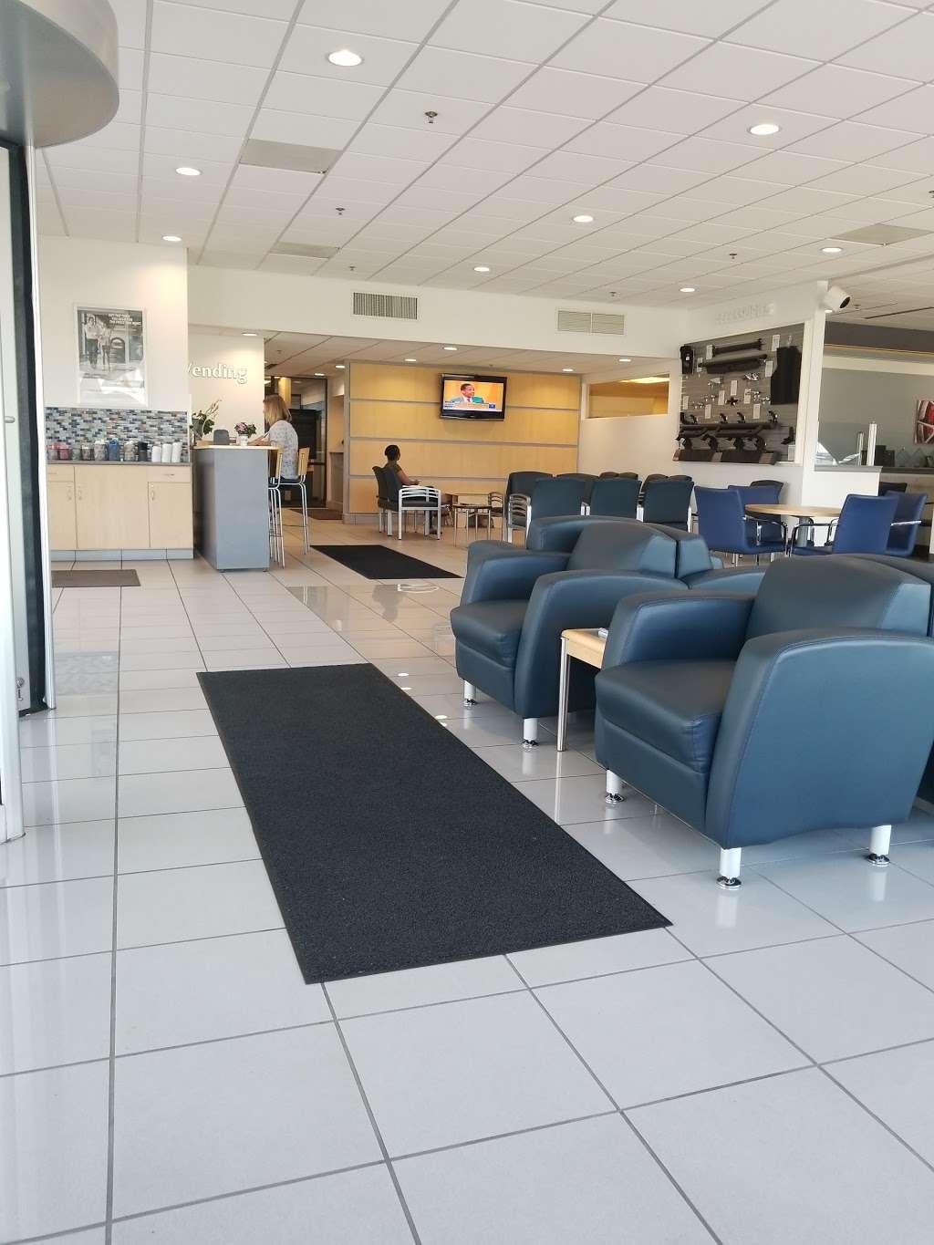 Mike Anderson Chevrolet of Merrillville | 1550 E 61st Ave, Merrillville, IN 46410, USA | Phone: (219) 947-4151