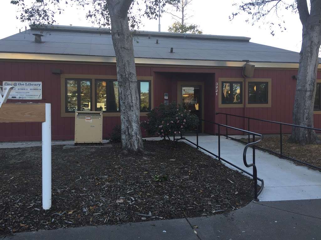 Bay Farm Island Library | 3221 Mecartney Rd, Alameda, CA 94502, USA | Phone: (510) 747-7787