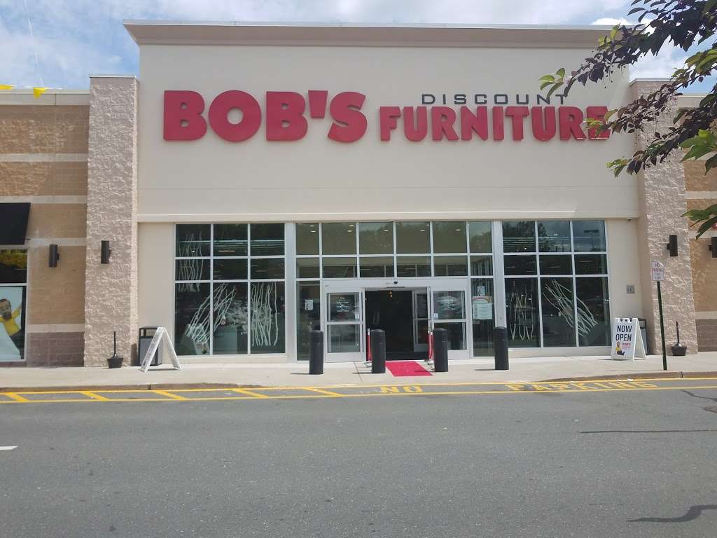 Bobs Discount Furniture | 4180 US Rte #1 N Suite 400B, Monmouth Junction Rd, South Brunswick Township, NJ 08852, USA | Phone: (732) 823-3000