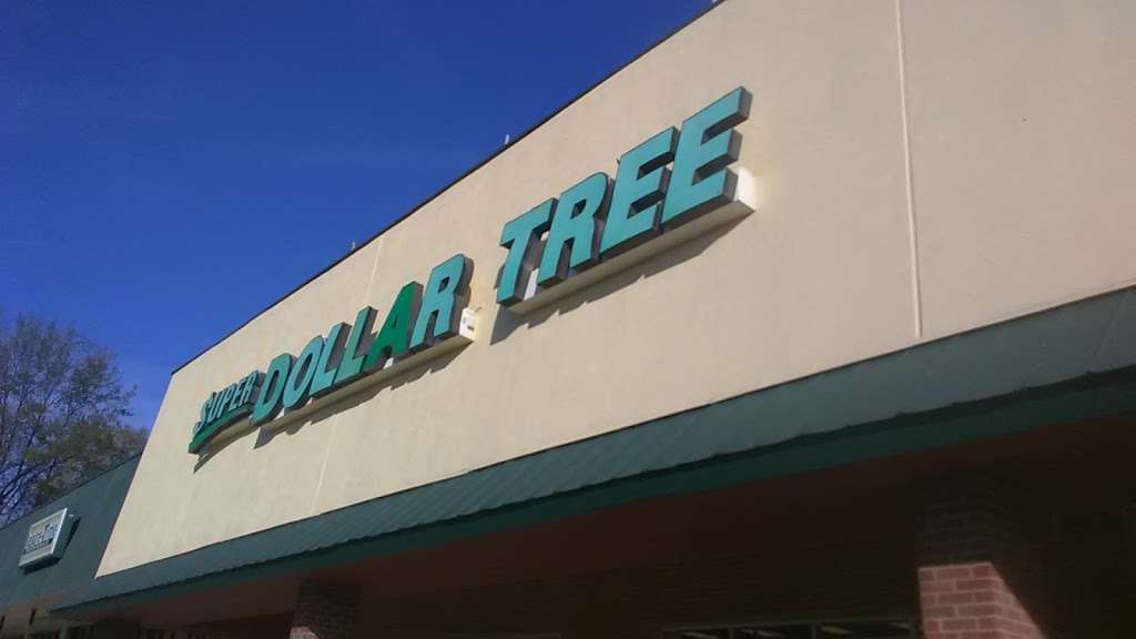 Dollar Tree | 293 E 22nd St, Kannapolis, NC 28083, USA | Phone: (704) 925-6018