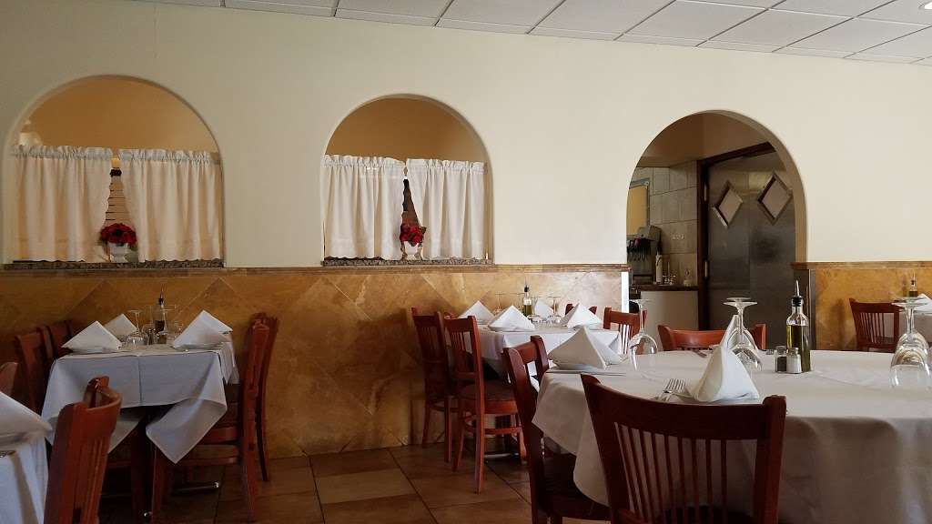 Rosarios Trattoria | 29 Central Ave, Midland Park, NJ 07432, USA | Phone: (201) 445-3335