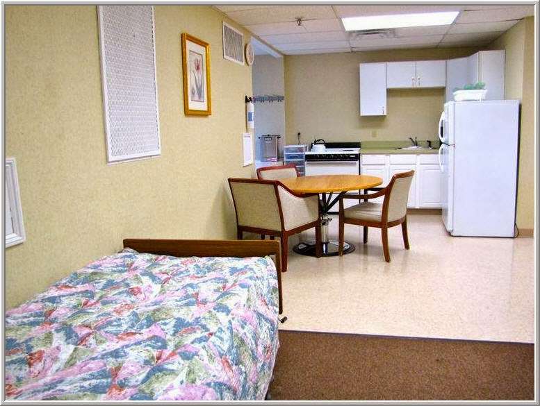 The Ellis Rehabilitation and Nursing Center | 3999, 135 Ellis Ave, Norwood, MA 02062, USA | Phone: (781) 762-6880