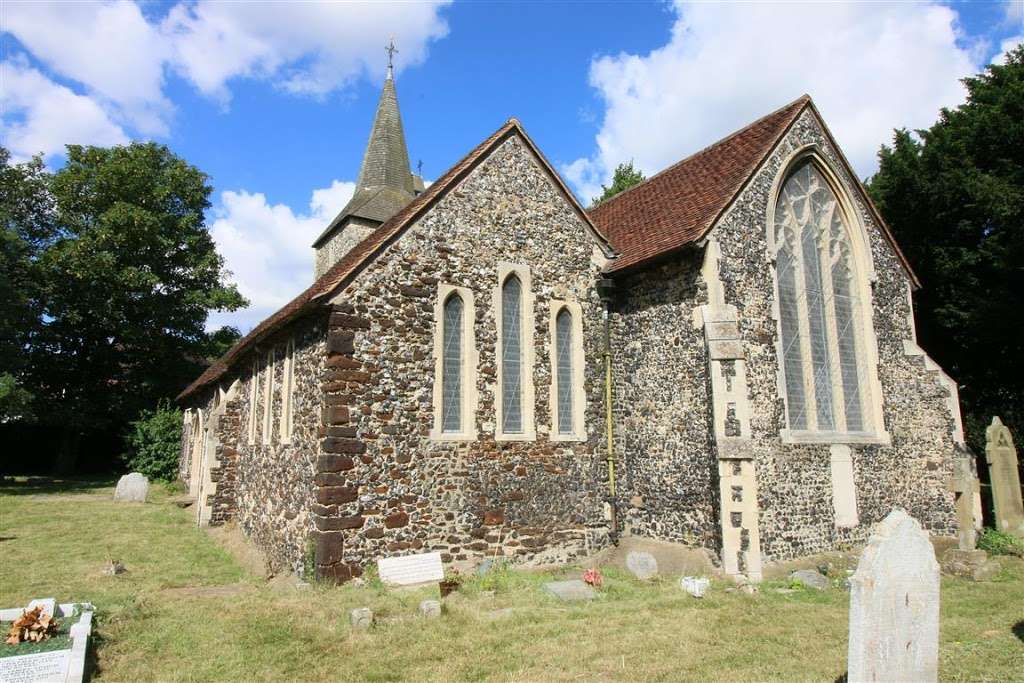 St Mary the Virgin, North Stifford | High Rd, North Stifford, Grays RM16 5UE, UK | Phone: 01375 372733