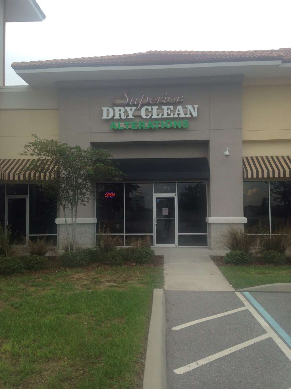 Superior Dry Cleaning | 40230 US-27, Davenport, FL 33837, USA | Phone: (863) 547-9726