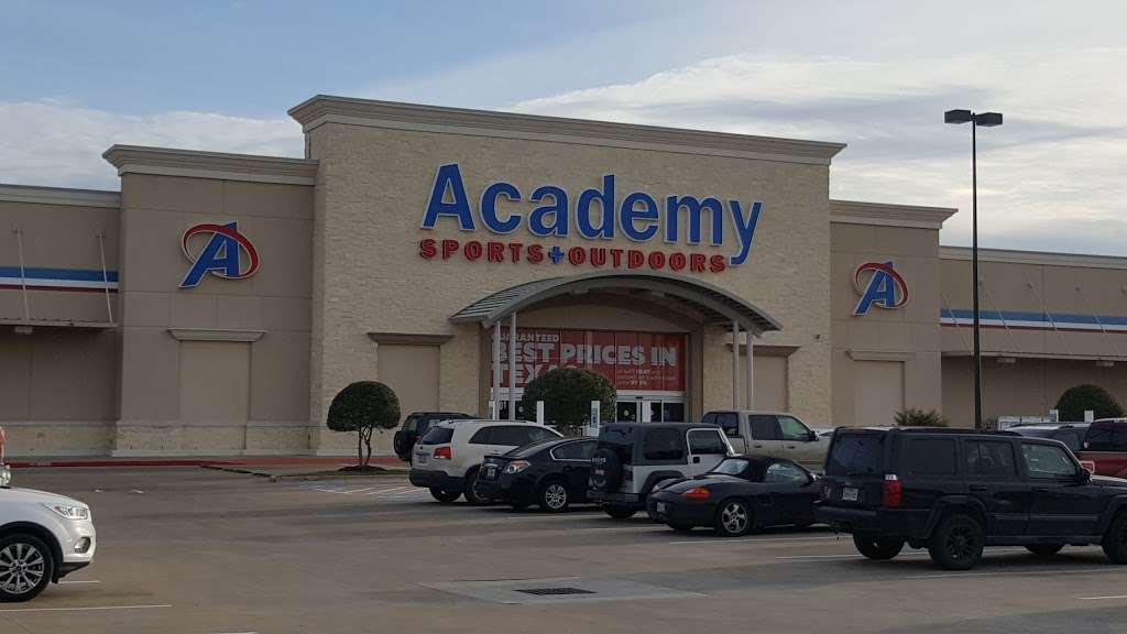 Academy Sports + Outdoors | 23801 Brazos Town Crossing, Rosenberg, TX 77471, USA | Phone: (832) 595-6700