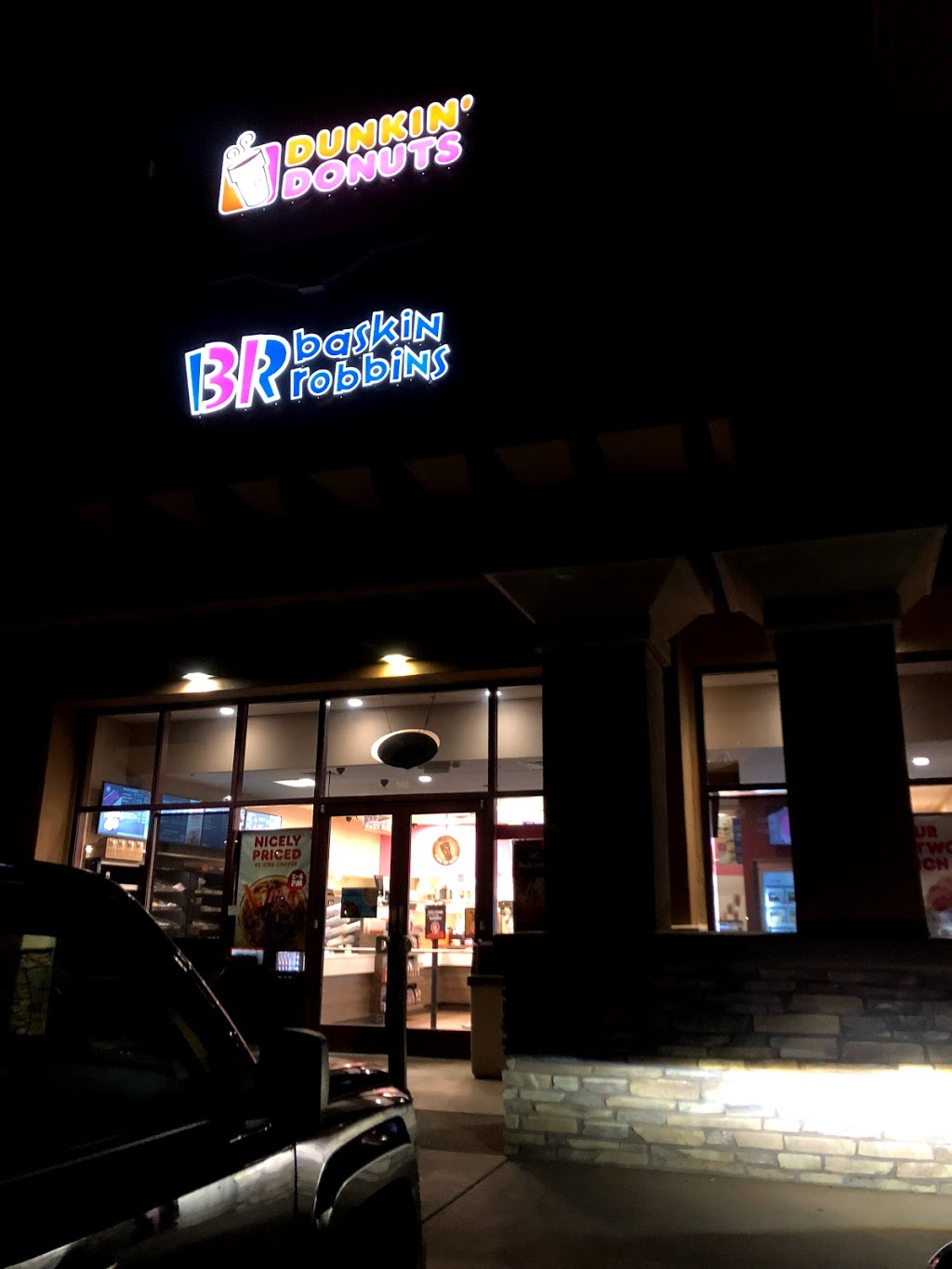 Baskin-Robbins | 15980 S Rancho Sahuarita Blvd #100, Sahuarita, AZ 85629, USA | Phone: (520) 207-4194